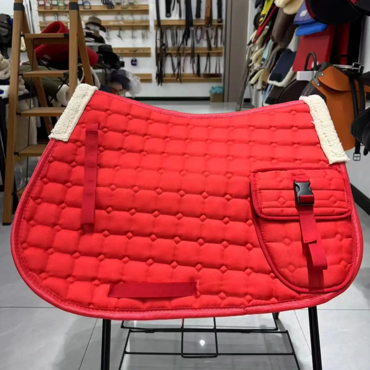 Saddle Pad with Side Pocket