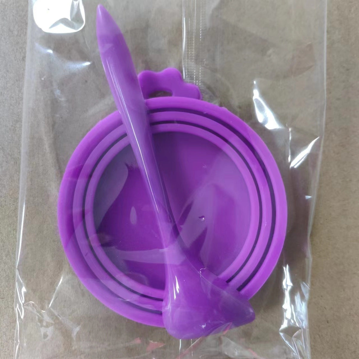 Silicone Wet Food Can Lid and Spoon