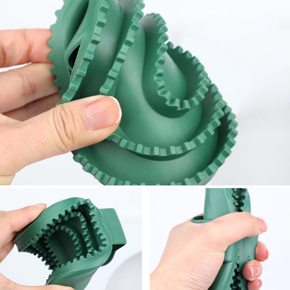 Rubber Curry Brush